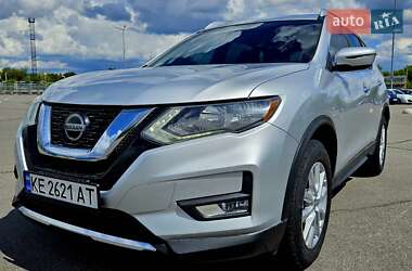 Позашляховик / Кросовер Nissan Rogue 2018 в Дніпрі