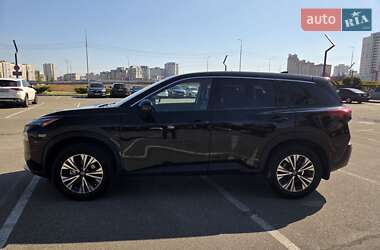 Внедорожник / Кроссовер Nissan Rogue 2021 в 