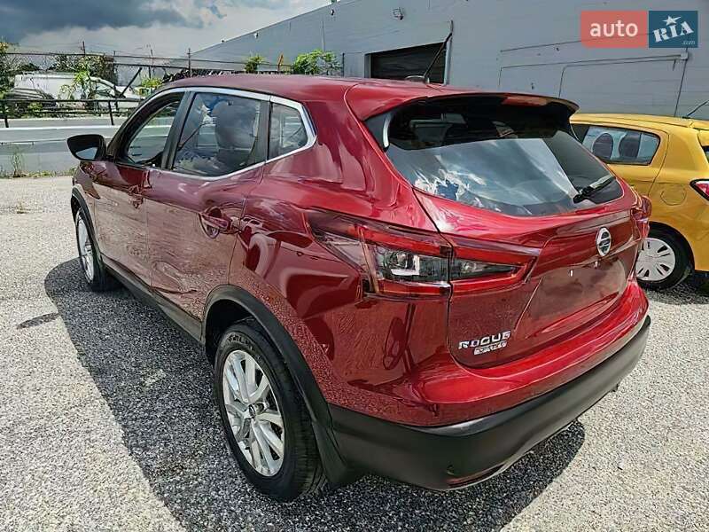 Внедорожник / Кроссовер Nissan Rogue 2021 в Тернополе