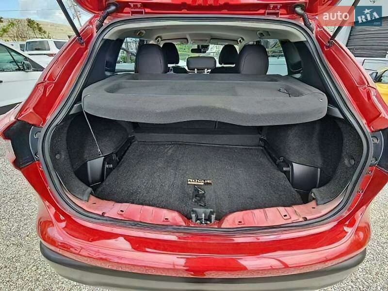 Внедорожник / Кроссовер Nissan Rogue 2021 в Тернополе