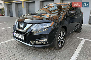 Позашляховик / Кросовер Nissan Rogue 2017 в Вінниці