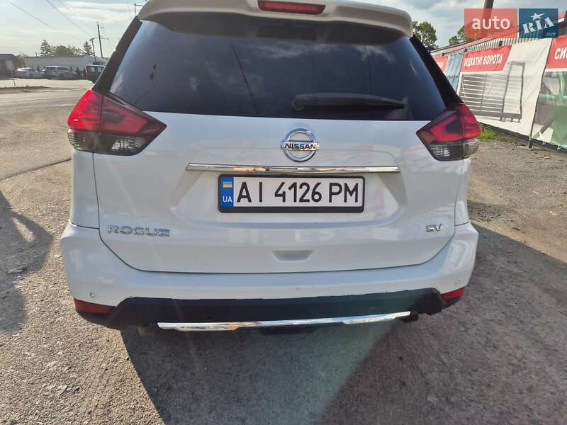 Внедорожник / Кроссовер Nissan Rogue 2018 в Виннице