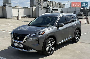 Позашляховик / Кросовер Nissan Rogue 2020 в Києві