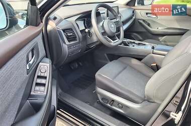 Внедорожник / Кроссовер Nissan Rogue 2021 в 