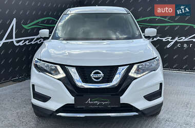 Позашляховик / Кросовер Nissan Rogue 2016 в 