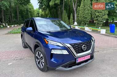 Позашляховик / Кросовер Nissan Rogue 2020 в Волочиську