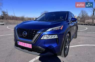 Внедорожник / Кроссовер Nissan Rogue 2020 в 