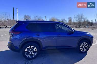 Внедорожник / Кроссовер Nissan Rogue 2020 в 
