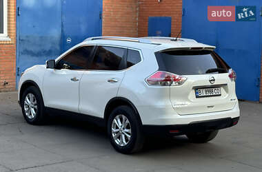 Внедорожник / Кроссовер Nissan Rogue 2016 в 