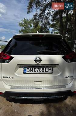 Внедорожник / Кроссовер Nissan Rogue 2019 в 