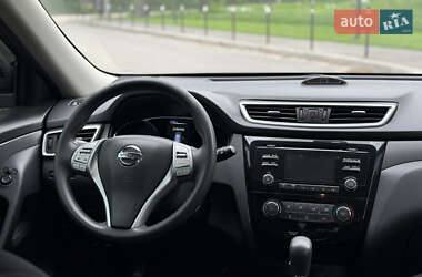 Позашляховик / Кросовер Nissan Rogue 2016 в 