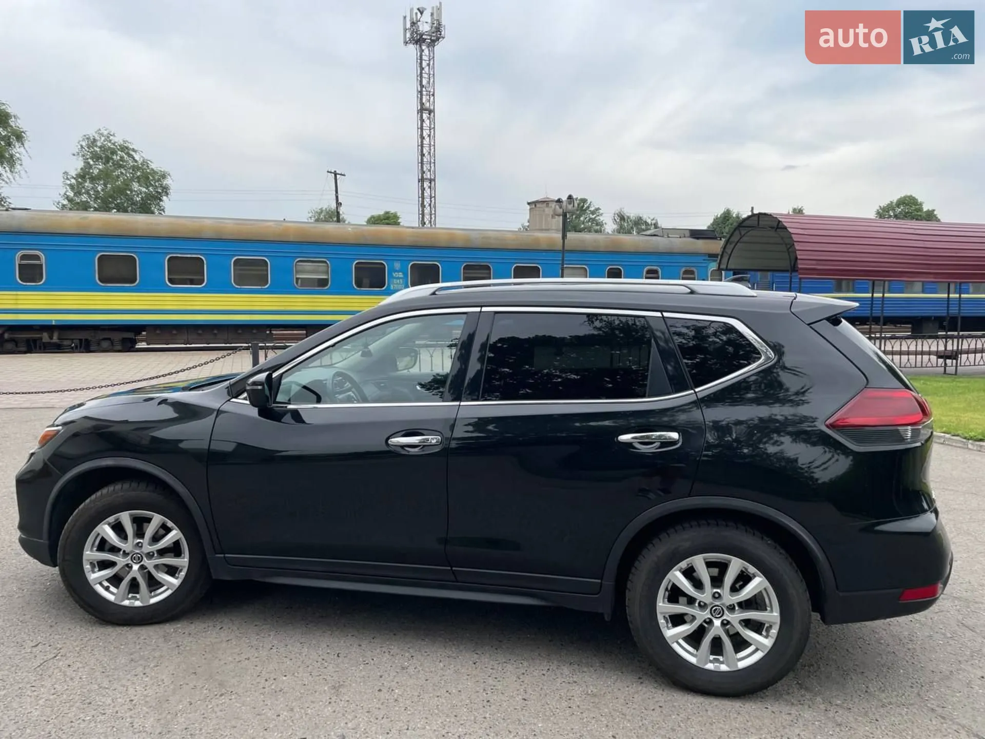2019 Nissan Rogue - мініатюра 15
