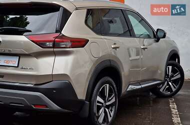 Внедорожник / Кроссовер Nissan Rogue 2021 в 