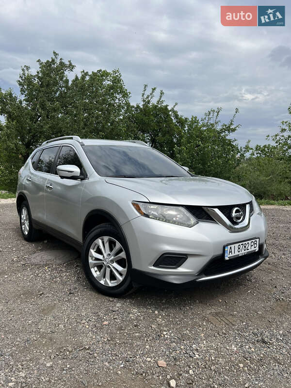 Позашляховик / Кросовер Nissan Rogue 2015 в Кривому Розі