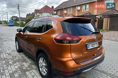 Внедорожник / Кроссовер Nissan Rogue 2018 в 