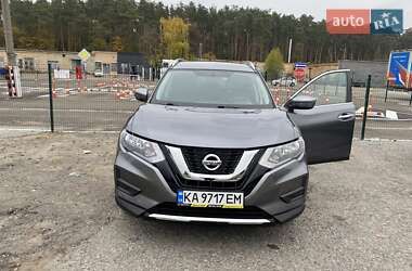 Внедорожник / Кроссовер Nissan Rogue 2016 в Александрие