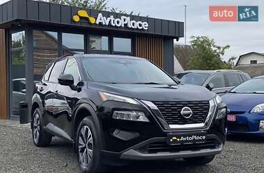 Позашляховик / Кросовер Nissan Rogue 2021 в Луцьку