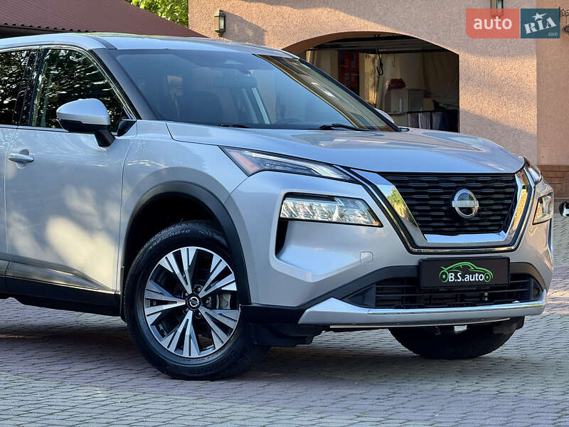 Внедорожник / Кроссовер Nissan Rogue 2021 в Мукачево