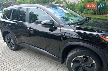 Внедорожник / Кроссовер Nissan Rogue 2024 в 