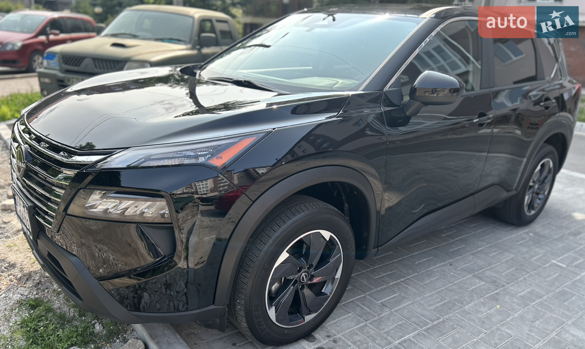 2023 Nissan Rogue - мініатюра 2