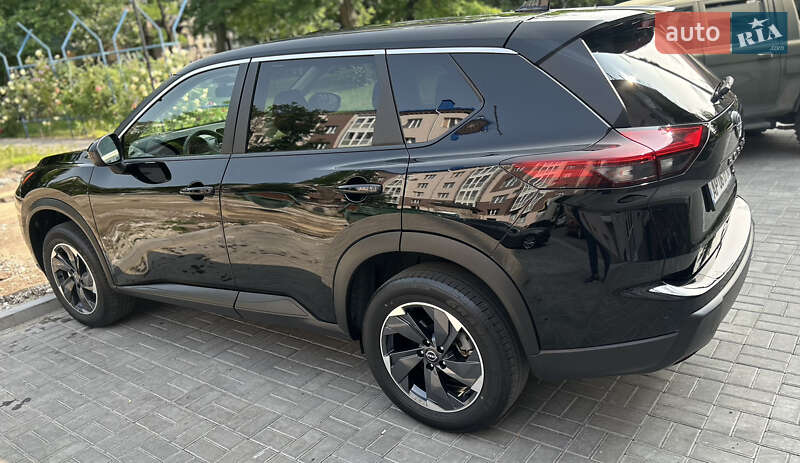 Позашляховик / Кросовер Nissan Rogue 2023 в Запоріжжі