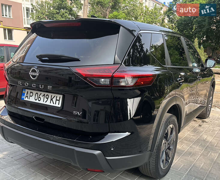 Позашляховик / Кросовер Nissan Rogue 2023 в Запоріжжі