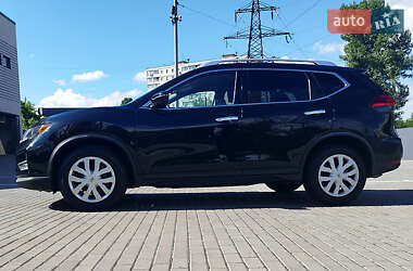 Внедорожник / Кроссовер Nissan Rogue 2016 в 