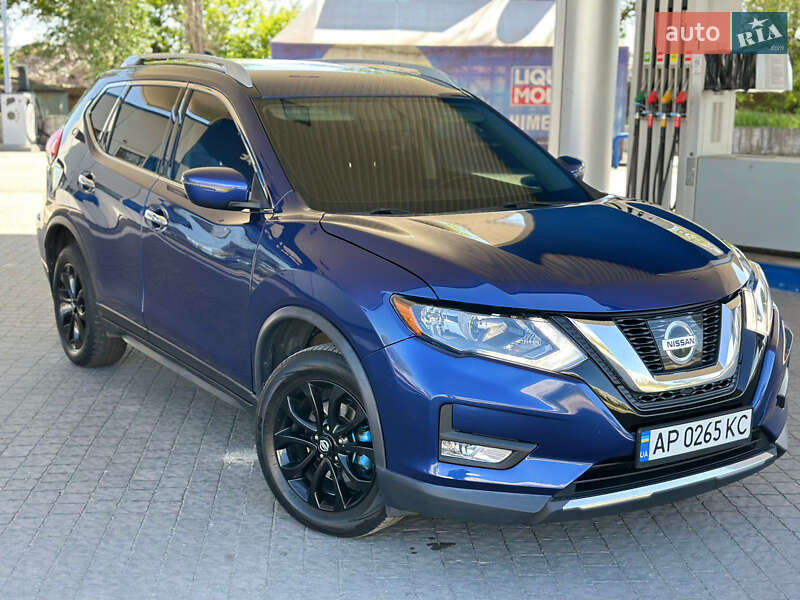 Позашляховик / Кросовер Nissan Rogue 2018 в Запоріжжі