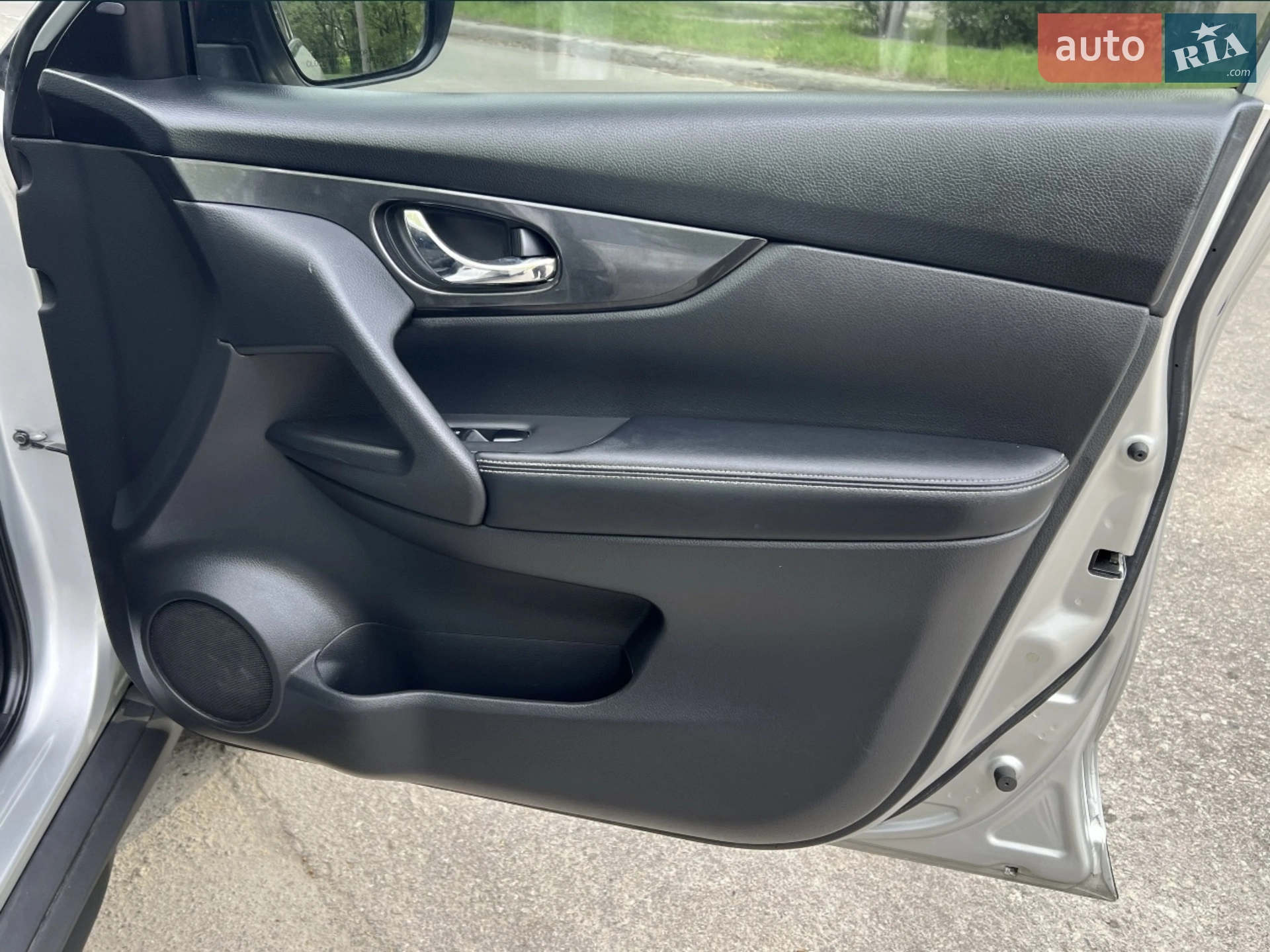 2018 Nissan Rogue - мініатюра 16