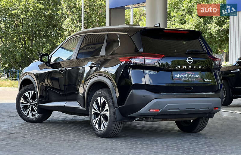 Позашляховик / Кросовер Nissan Rogue 2022 в Миколаєві