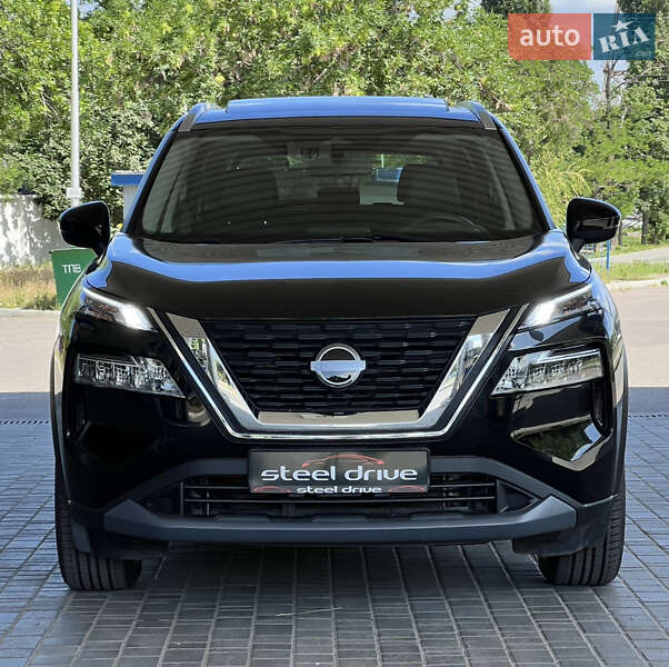 Позашляховик / Кросовер Nissan Rogue 2022 в Миколаєві