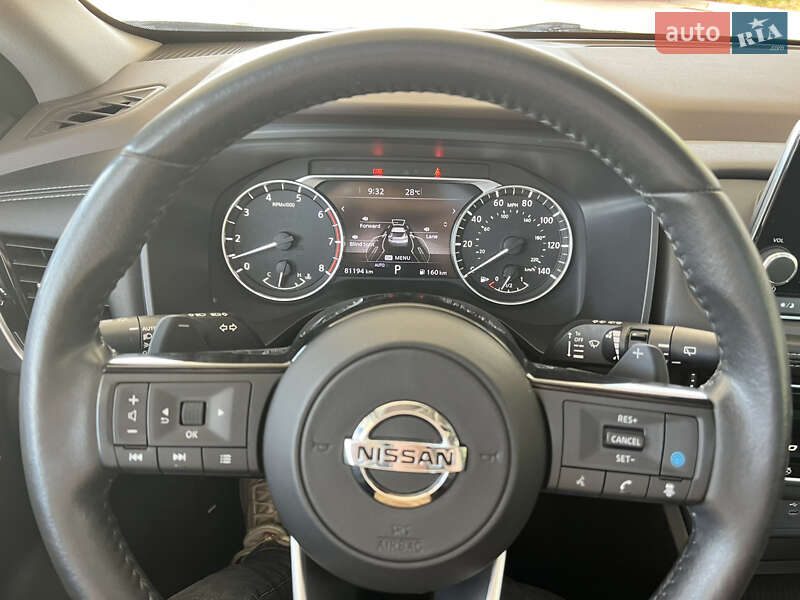 Позашляховик / Кросовер Nissan Rogue 2022 в Миколаєві