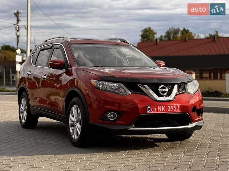 Позашляховик / Кросовер Nissan Rogue 2015 в 