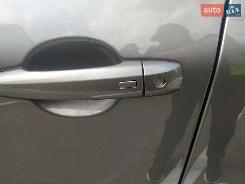 Внедорожник / Кроссовер Nissan Rogue 2021 в Киеве