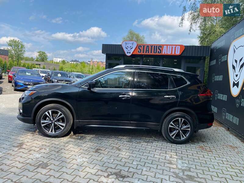 Внедорожник / Кроссовер Nissan Rogue 2018 в Хмельницком