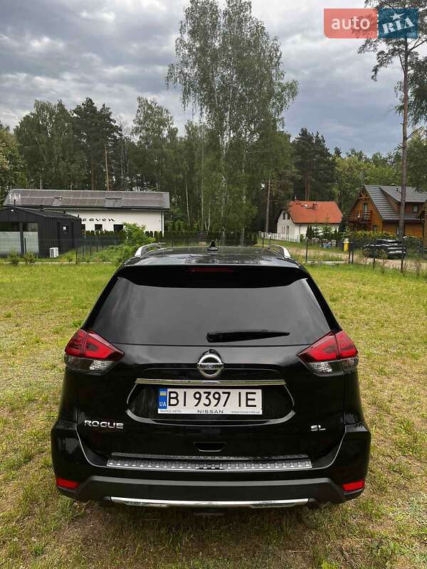 Позашляховик / Кросовер Nissan Rogue 2018 в Полтаві