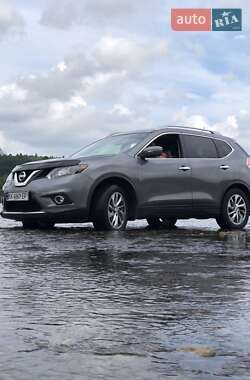 Внедорожник / Кроссовер Nissan Rogue 2015 в Хмельницком