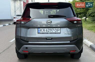 Позашляховик / Кросовер Nissan Rogue 2021 в 