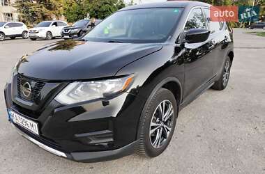 Позашляховик / Кросовер Nissan Rogue 2017 в Харкові
