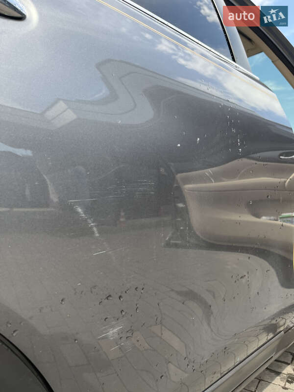 Позашляховик / Кросовер Nissan Rogue 2014 в Києві