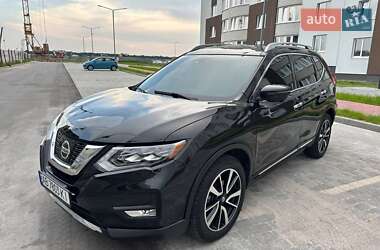 Внедорожник / Кроссовер Nissan Rogue 2017 в Виннице