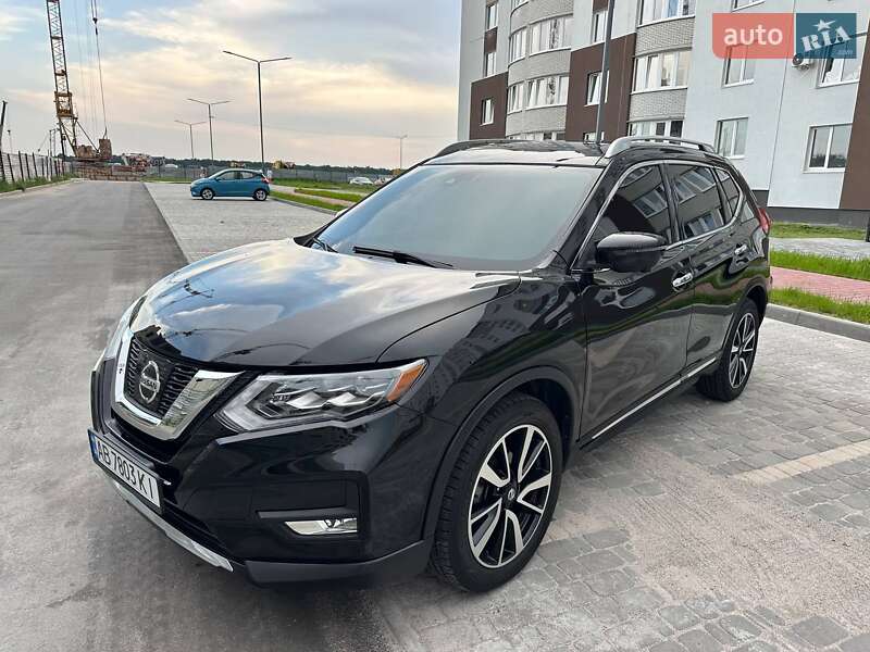 Позашляховик / Кросовер Nissan Rogue 2017 в Вінниці