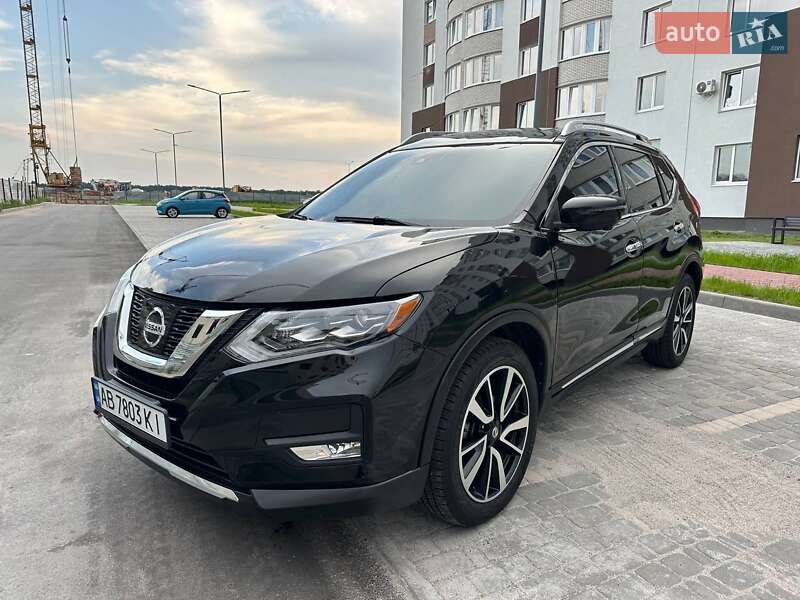 Позашляховик / Кросовер Nissan Rogue 2017 в Вінниці