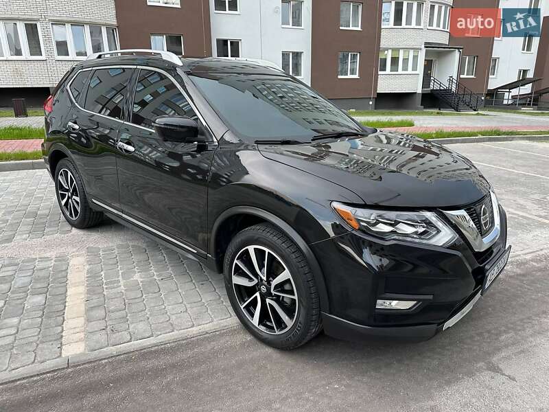 Позашляховик / Кросовер Nissan Rogue 2017 в Вінниці
