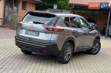 Внедорожник / Кроссовер Nissan Rogue 2021 в 