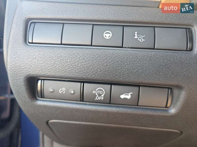 Внедорожник / Кроссовер Nissan Rogue 2022 в Харькове