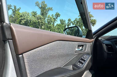 Внедорожник / Кроссовер Nissan Rogue 2021 в 