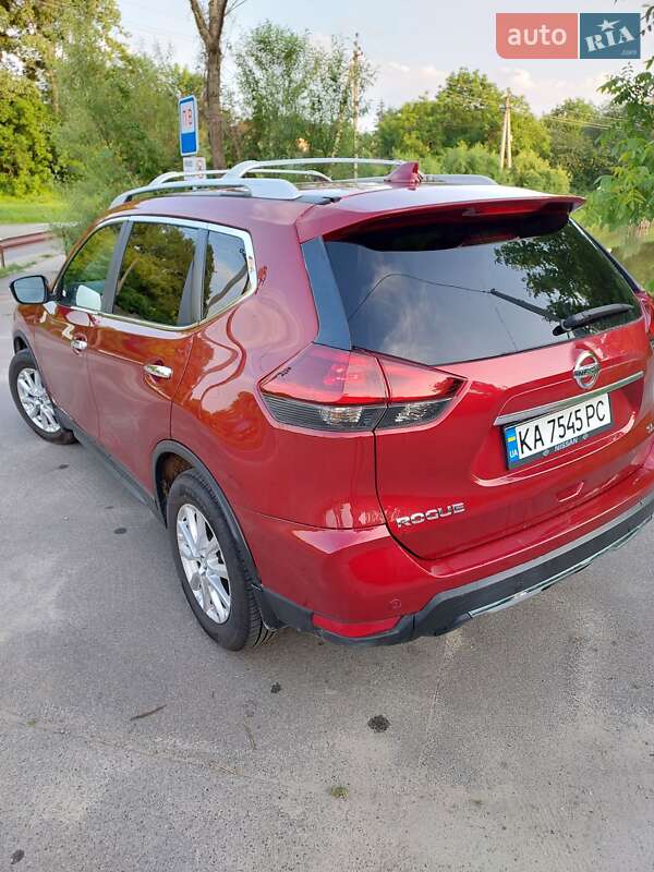 Внедорожник / Кроссовер Nissan Rogue 2019 в Киеве
