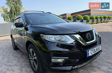 Позашляховик / Кросовер Nissan Rogue 2018 в Броварах