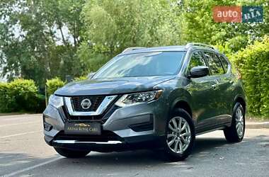 Внедорожник / Кроссовер Nissan Rogue 2019 в 